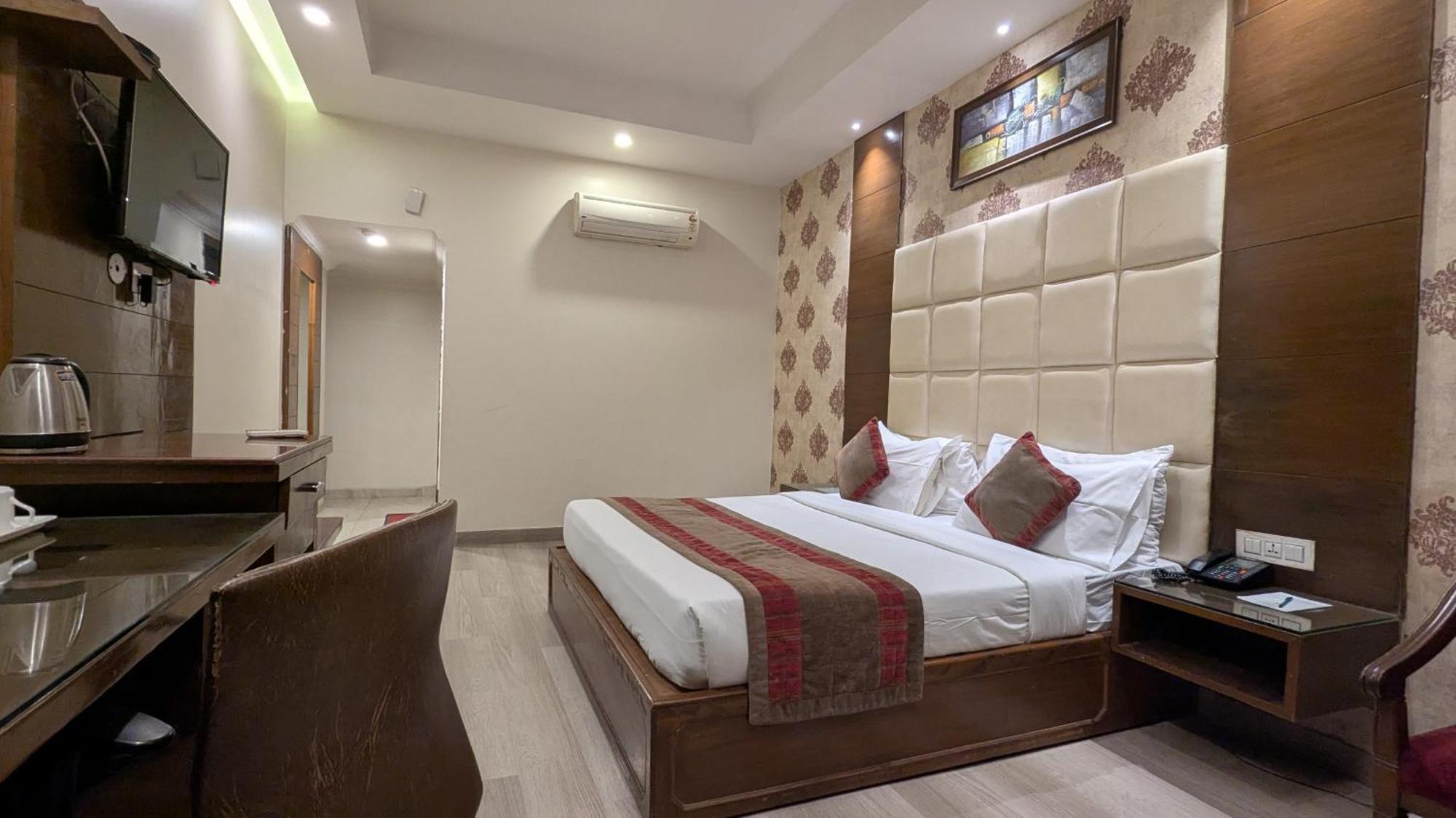 Hotel Hotel Shagun Chandigarh Zirakpur