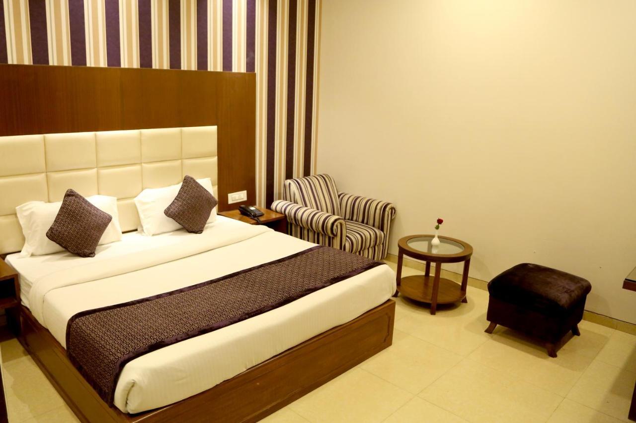 Hotel Hotel Shagun Chandigarh Zirakpur